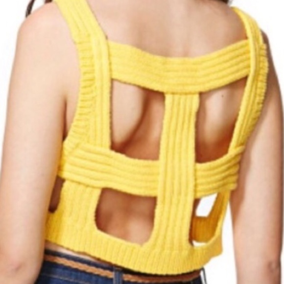 NASTY GAL STRETCH YELLOW 2PC CROP SKIRT SET M - Picture 5 of 13